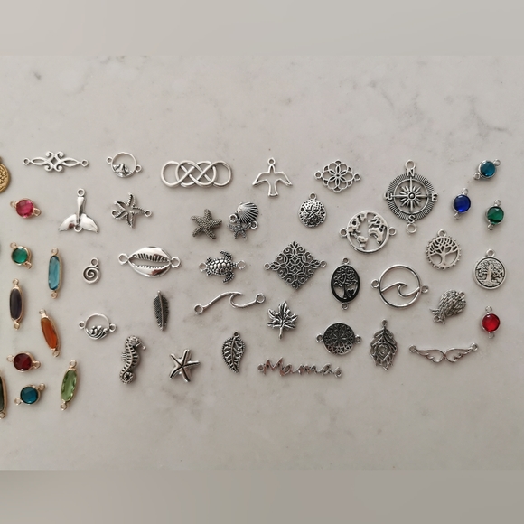 CHARITY - Brazilian Wax Bracelets - Picture 13 of 16